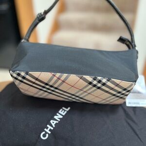 Black Top Handle Bag with Beige Plaid Trim